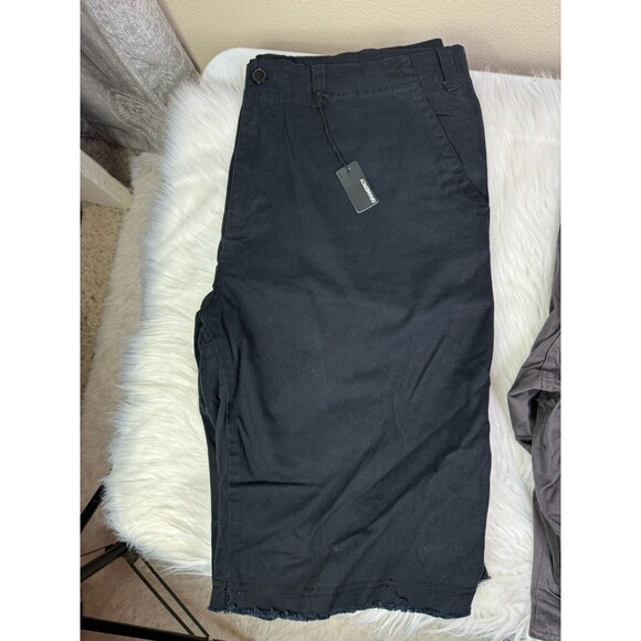 3 Pairs Gramercy Men’s Shorts 3 Different Styles New Size 38 - Picture 3 of 11